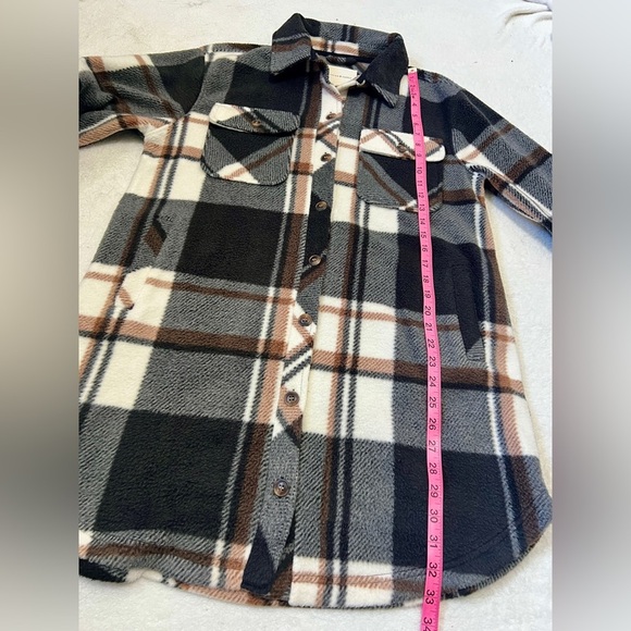 Thread & Supply Autumn Plaid Flannel Shaket - Medium - Picture 4 of 10
